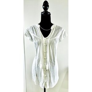 Torrid White Embroidered Peasant‎ Top Tunic Button Up Bohemian Size 3